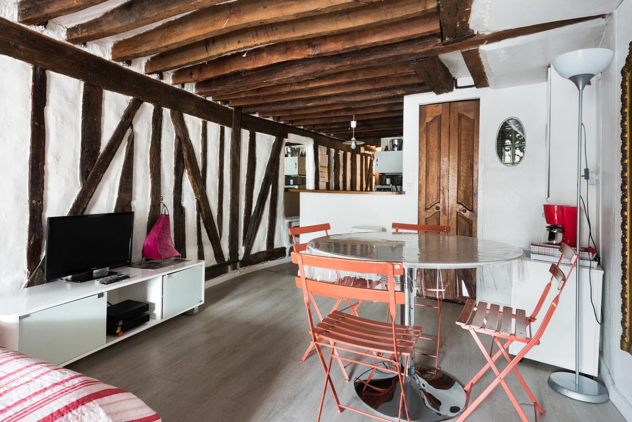 Studio Saint Germain * Paris